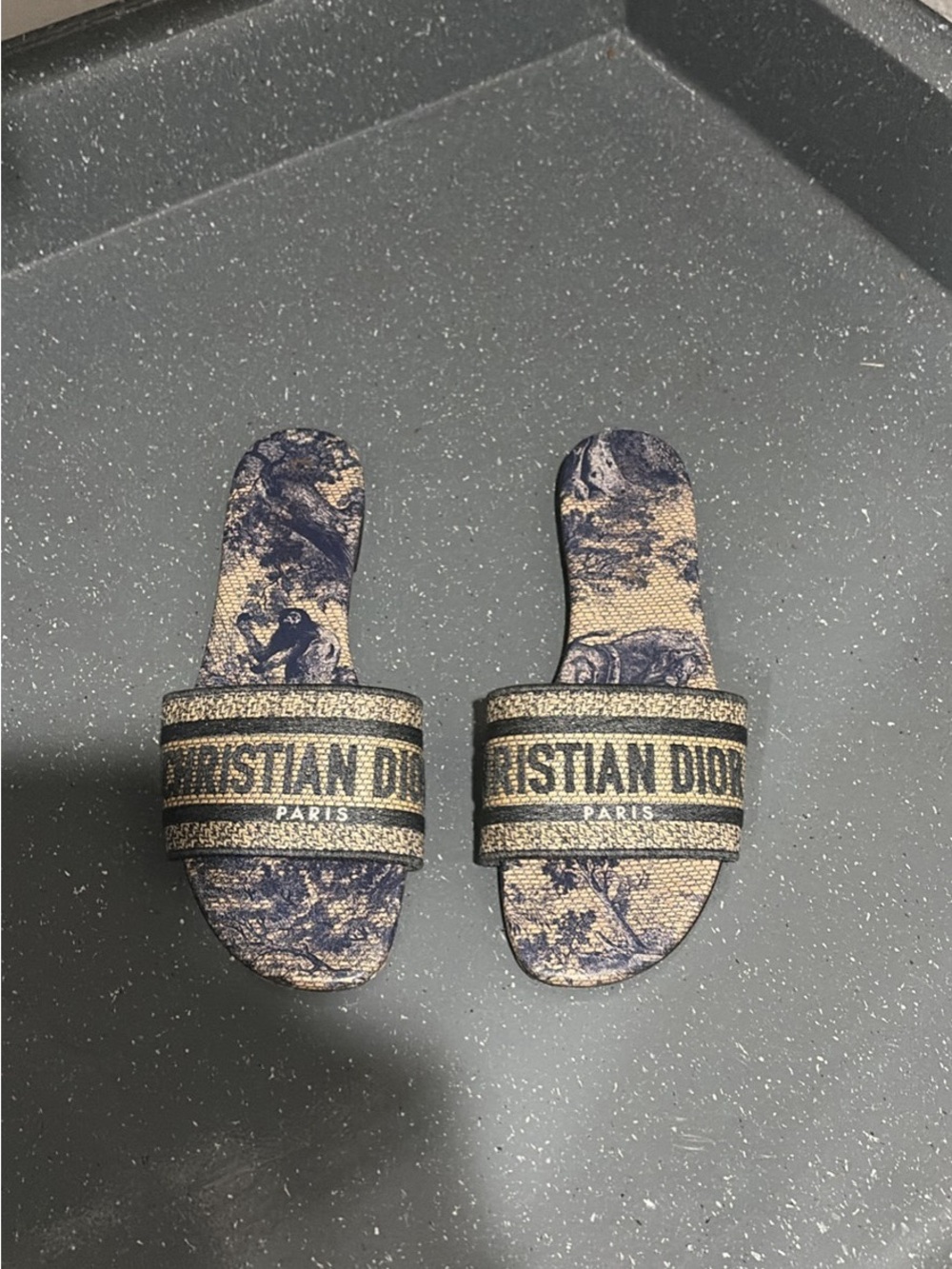 Dior Men’s Beige and Navy 'Christian Dior' Logo Slide Sandals